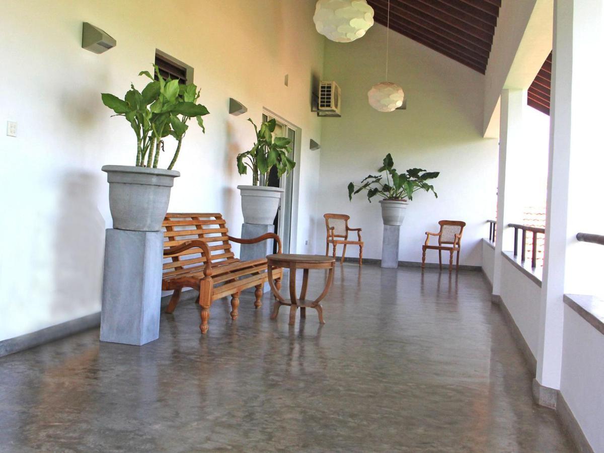 The Lagoon Villa Kurana Katunayaka Екстер'єр фото